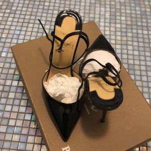 Louboutin sz 36 Rivierina black patent pump